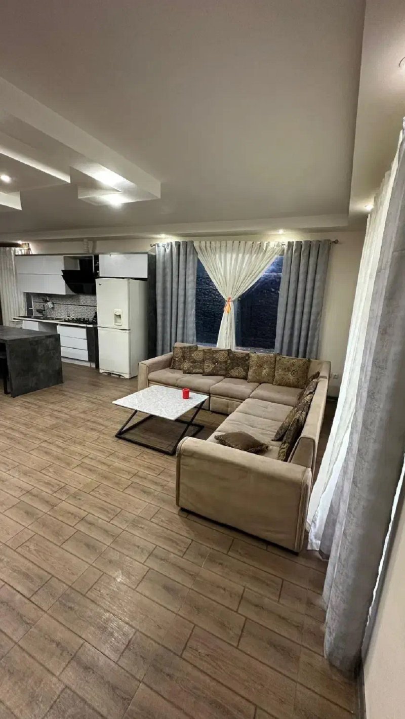 ویلا 500 متری دو خوابه در چهارباغ کرج13690724462