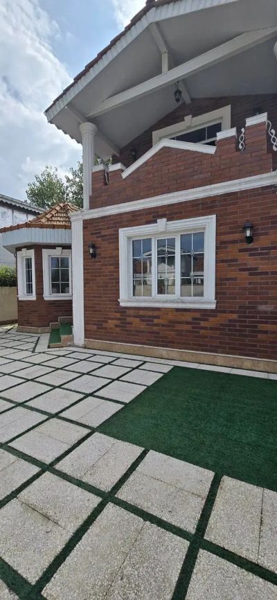 ویلا 180 متری سه خوابه در زیباکنار