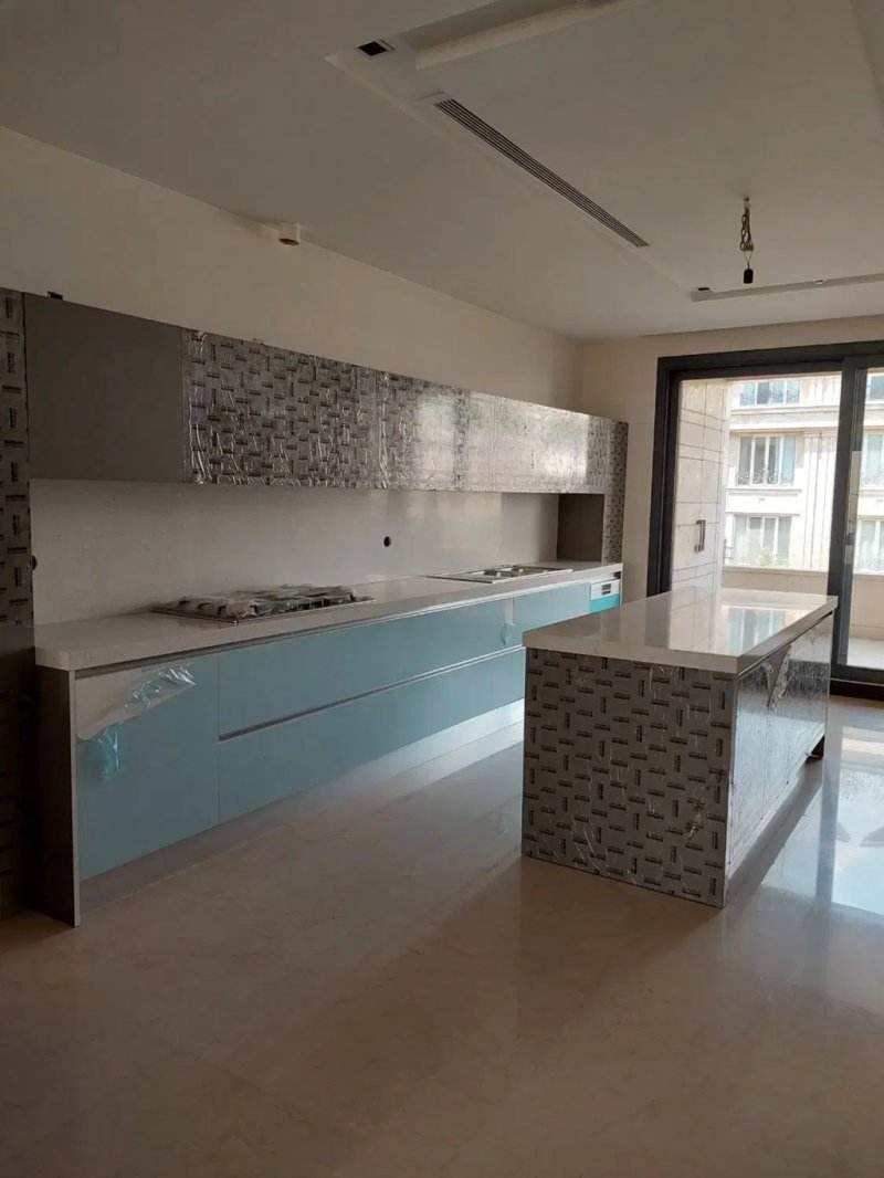 آپارتمان 125 متری سه خوابه در فرمانیه تهران13692124498