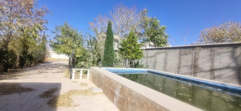 باغ 1000 متری در چهارباغ کرج13688224286