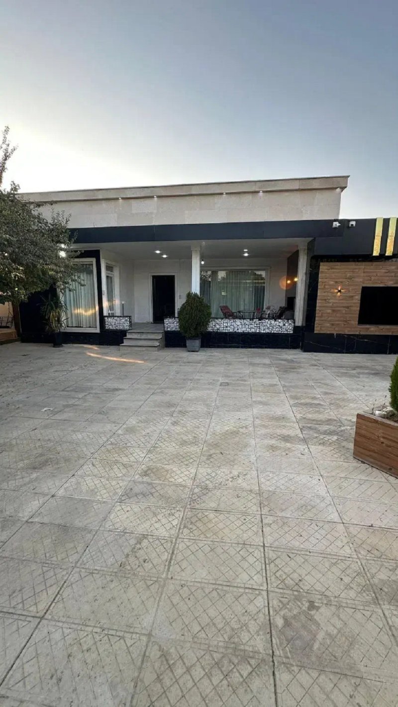 ویلا 500 متری دو خوابه در چهارباغ کرج13690724455