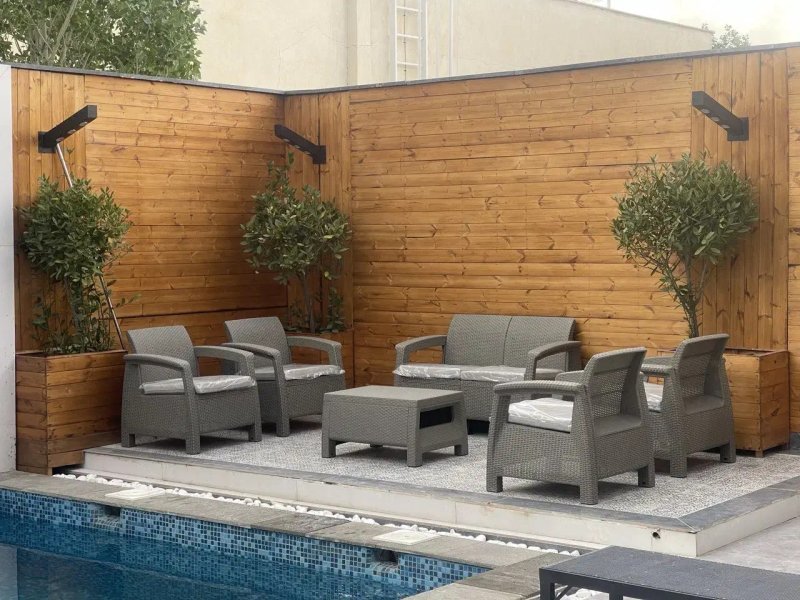 ویلا 500 متری سه خوابه در چهارباغ کرج13688624323