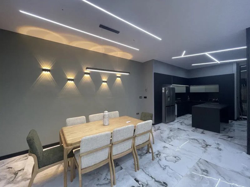 ویلا 500 متری سه خوابه در چهارباغ کرج13688624322