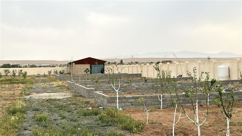 باغ 200 متری در چهارباغ کرج13689124373