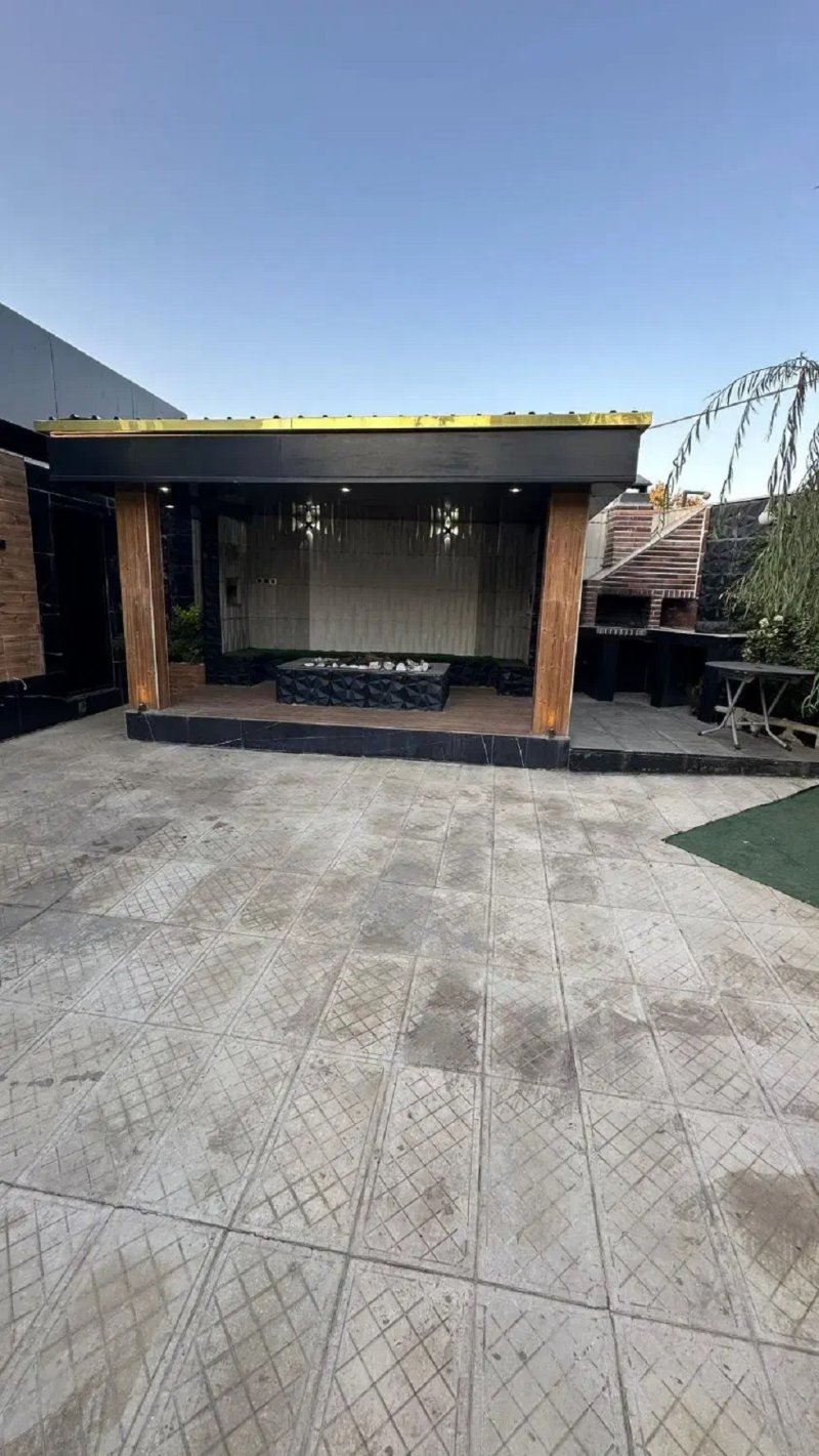 ویلا 500 متری دو خوابه در چهارباغ کرج13690724454