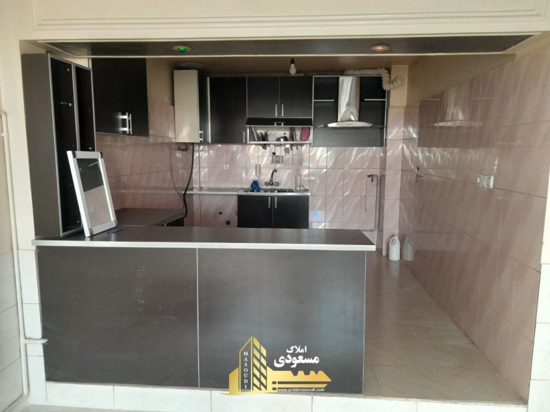 آپارتمان 80 متری یک خوابه در امیریه شهریار13683924165