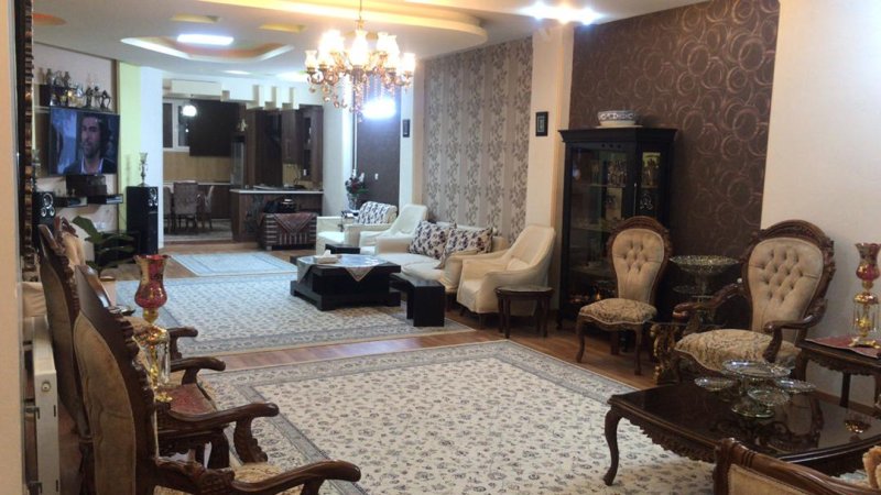 خانه 320 متری در مسکن و شهرسازی یزد13691724485