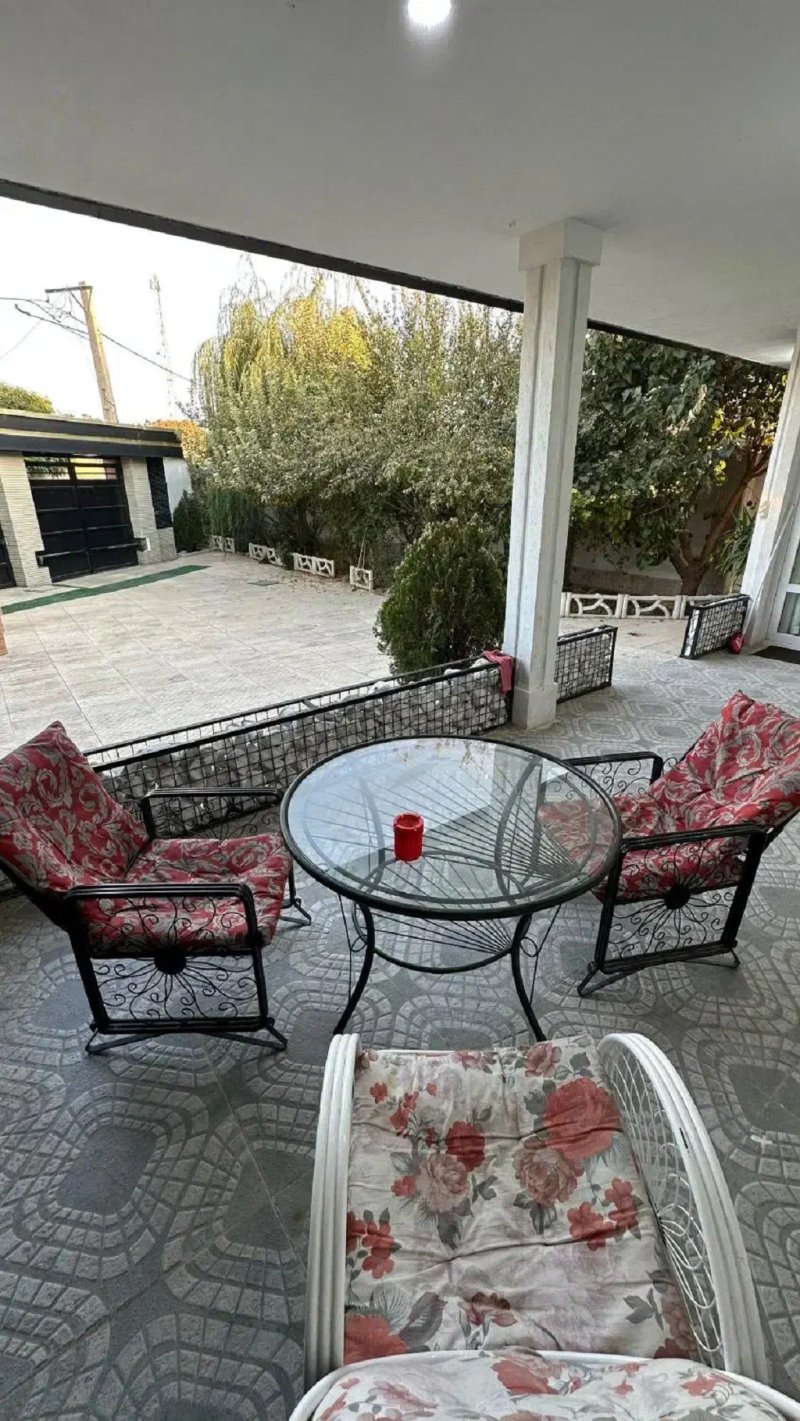 ویلا 500 متری دو خوابه در چهارباغ کرج13690724463