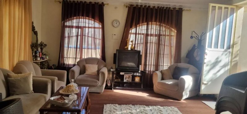 باغ 1000 متری در چهارباغ کرج13688224289