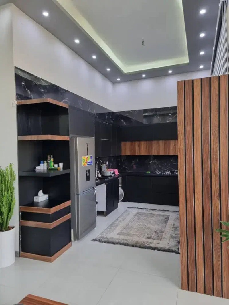 ویلا 500 متری دو خوابه در شهرک زعفرانیه کرج13696524623