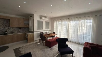 ویلا 340 متری دو خوابه در شهرک زعفرانیه کرج