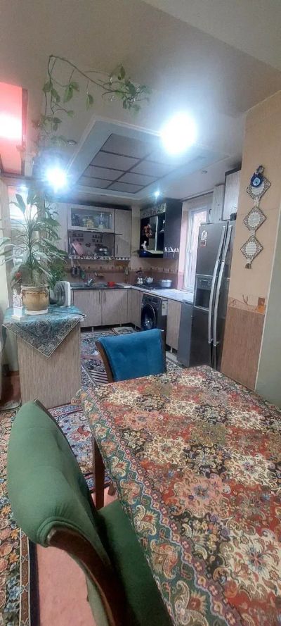 آپارتمان 70 متری دو خوابه در پونک تهران