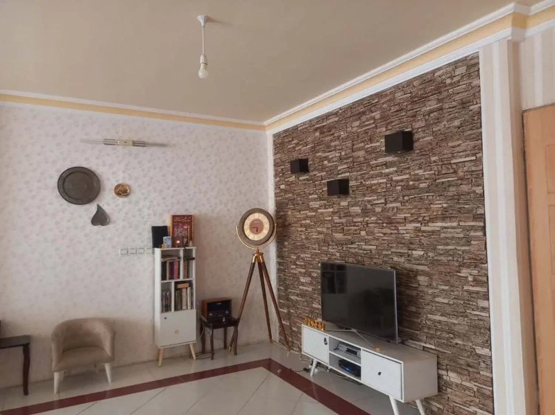 خانه 105 متری دو خوابه در گلبهار13694324530