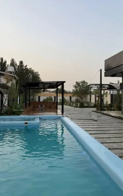 ویلا 1000 متری دو خوابه در شهرک زعفرانیه کرج