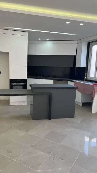 آپارتمان 100 متری دو خوابه در جنت آباد جنوبی تهران