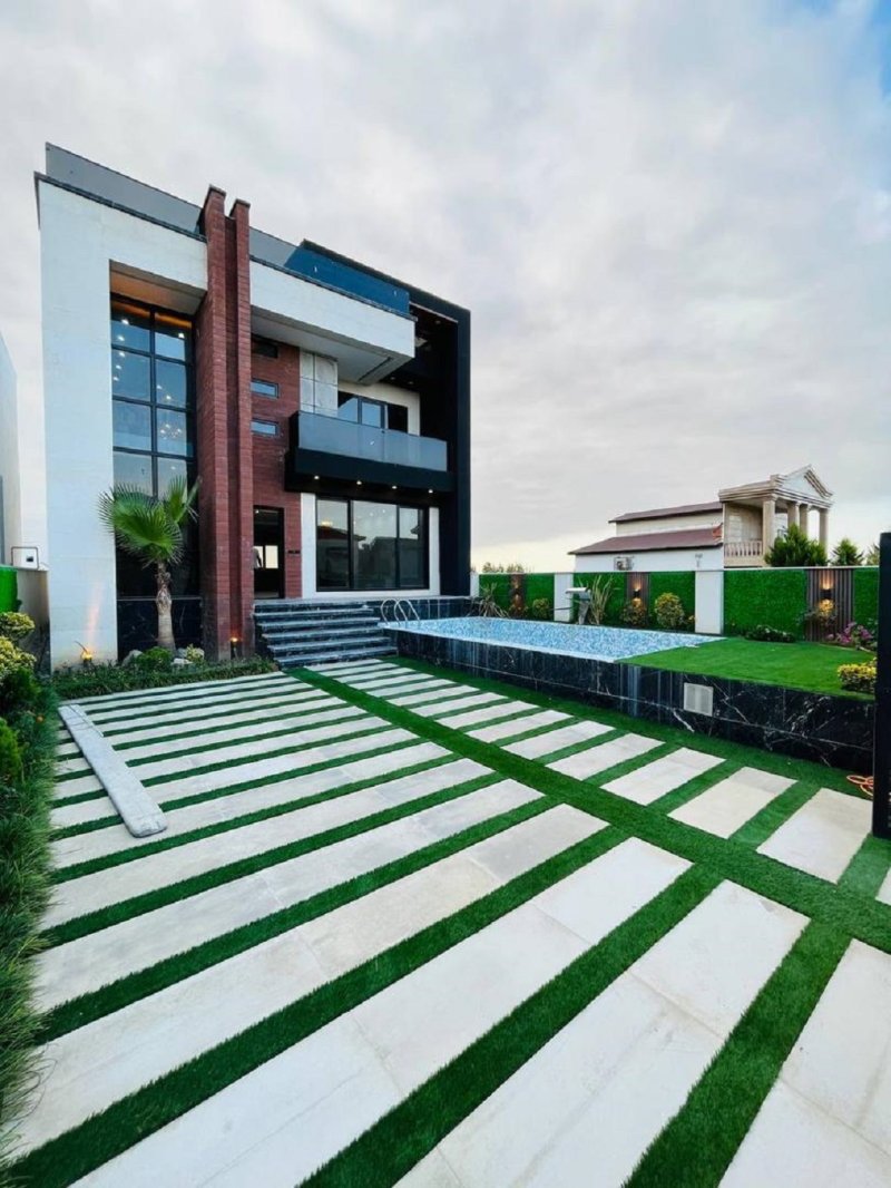 ویلا 260 متری سه خوابه در امیرآباد چمستان13703824836