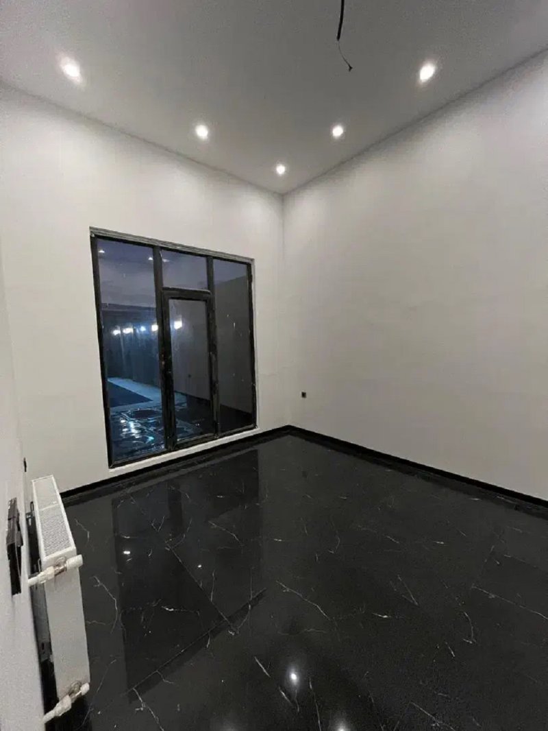 ویلا 250 متری دو خوابه در شهرک زعفرانیه کرج13697924664