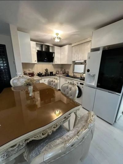 آپارتمان 84 متری یک خوابه در جنت آباد مرکزی تهران