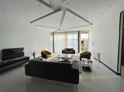 ویلا 400 متری دو خوابه در چهارباغ کرج