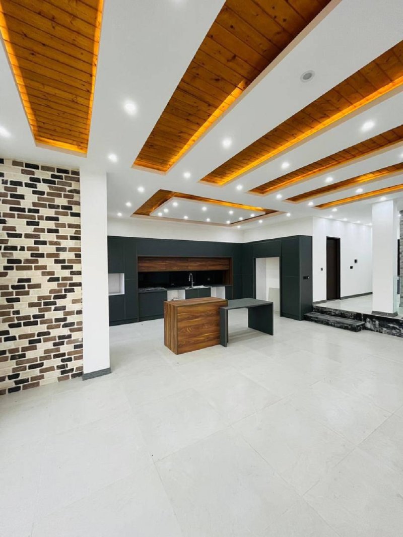 ویلا 600 متری سه خوابه در امیرآباد چمستان13703924850