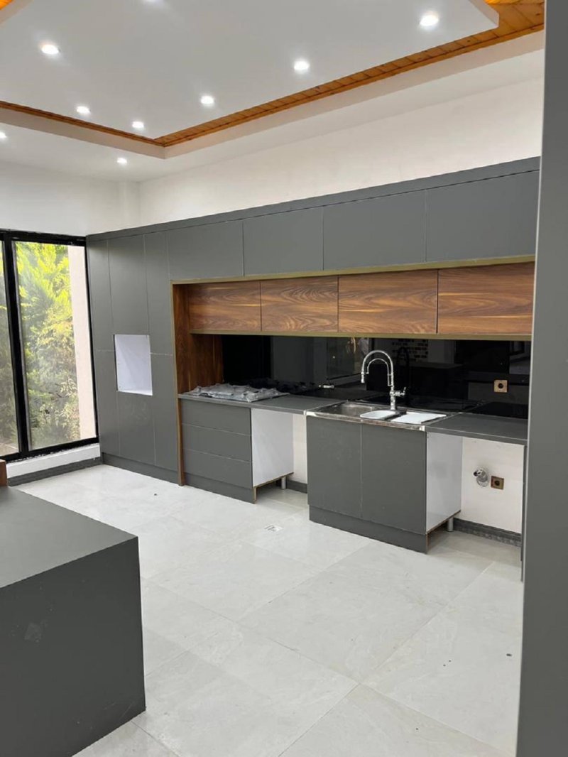 ویلا 600 متری سه خوابه در امیرآباد چمستان13703924852