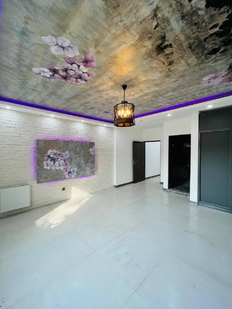 ویلا 600 متری سه خوابه در امیرآباد چمستان13703924851