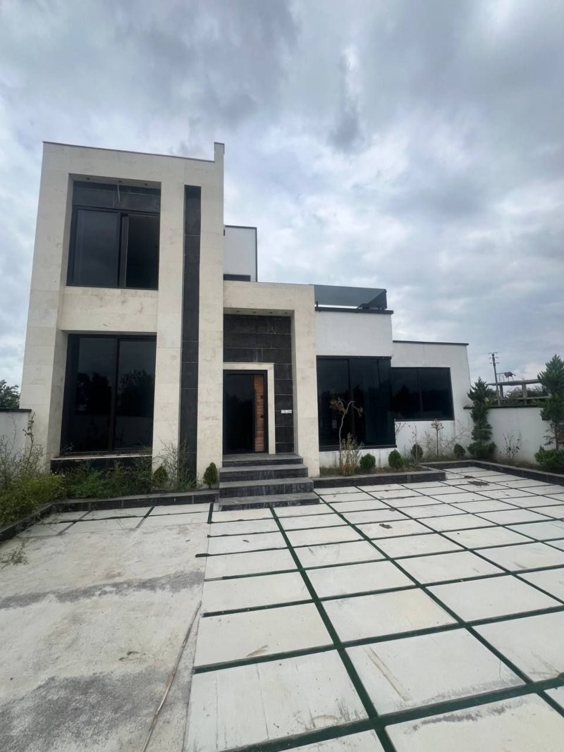 ویلا 300 متری سه خوابه در آهودشت چمستان13712725062