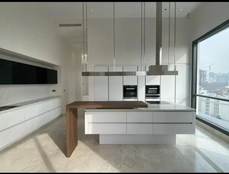 آپارتمان 250 متری سه خوابه در فرمانیه تهران13712625048