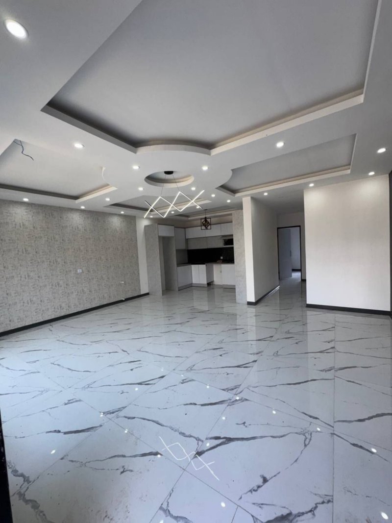 ویلا 140 متری دو خوابه در سعادت آباد چمستان13717925192