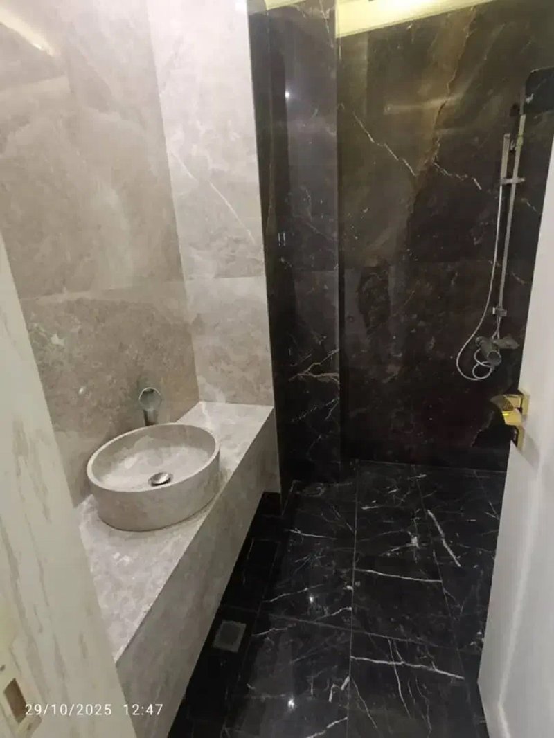 آپارتمان 460 متری چهارخوابه در فرمانیه تهران13713025076