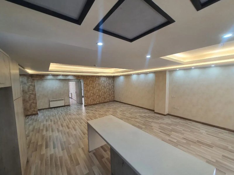 آپارتمان 140 متری سه خوابه در شاهین تهران13711424985