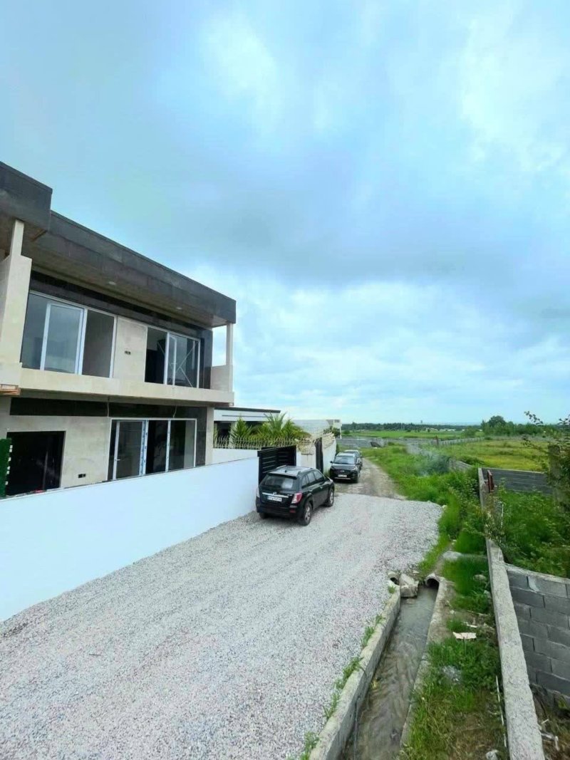 ویلا 100 متری دو خوابه در نعمت آباد چمستان13710224963