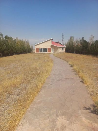 ویلا 1700 متری سه خوابه در گلبهار