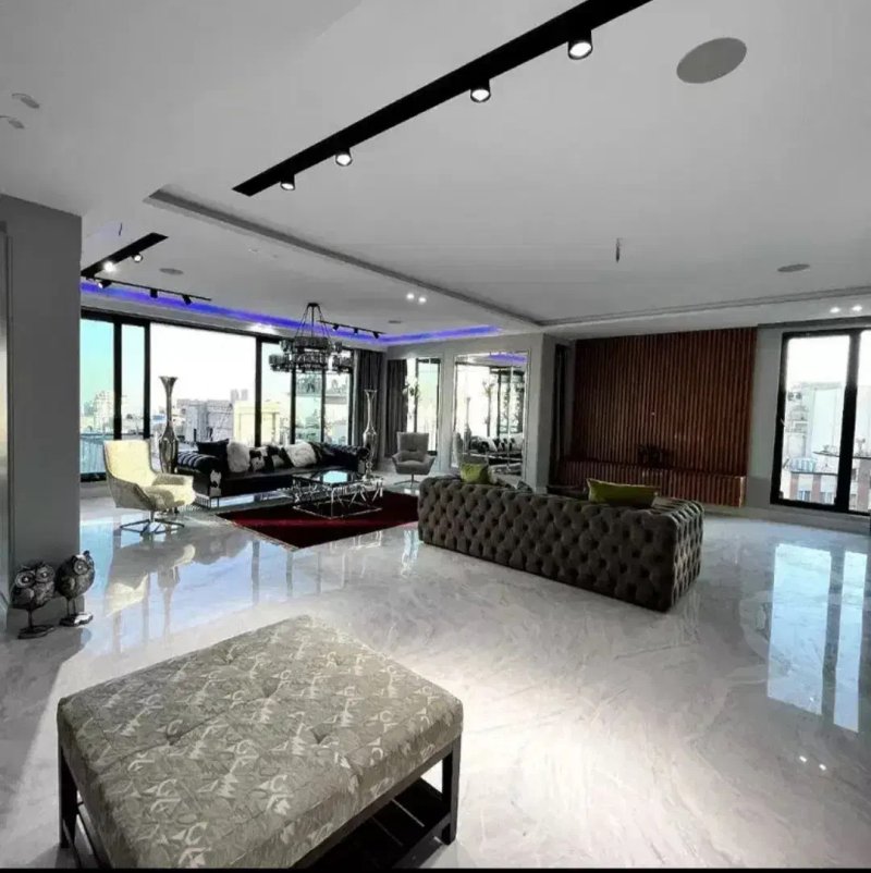 آپارتمان 270 متری چهارخوابه در کامرانیه تهران13712525040