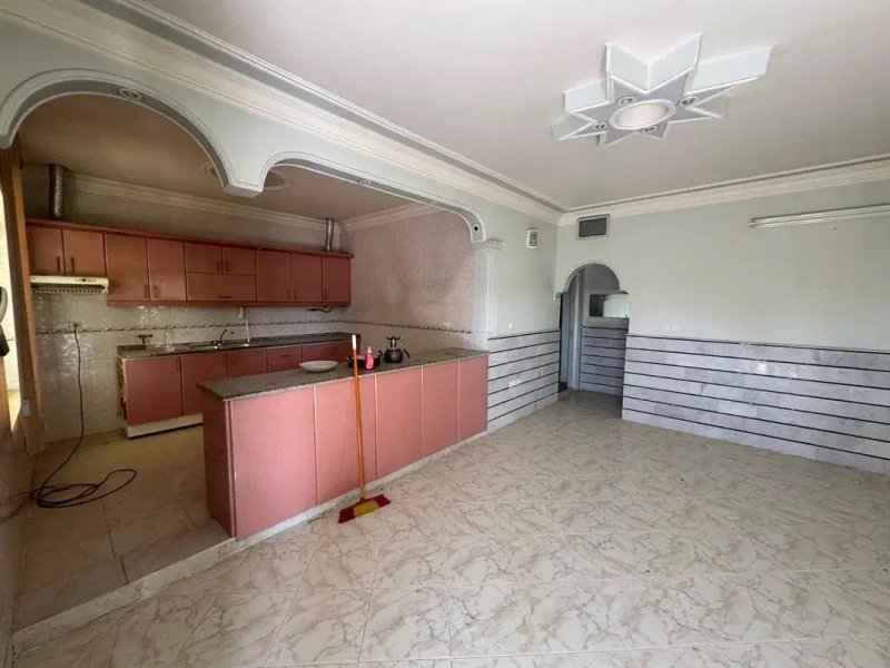 باغ 1000 متری در شهرک زعفرانیه کرج13716725160