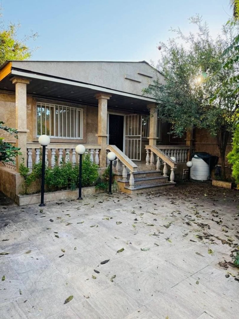 ویلا 200 متری در امیرآباد چمستان13716625153