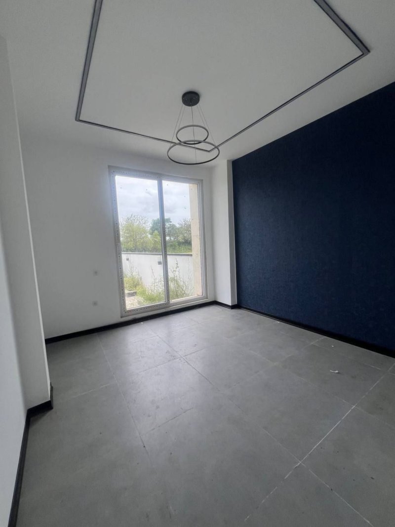 ویلا 300 متری سه خوابه در آهودشت چمستان13712725051