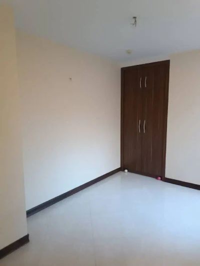 آپارتمان 130 متری سه خوابه در چیذر تهران