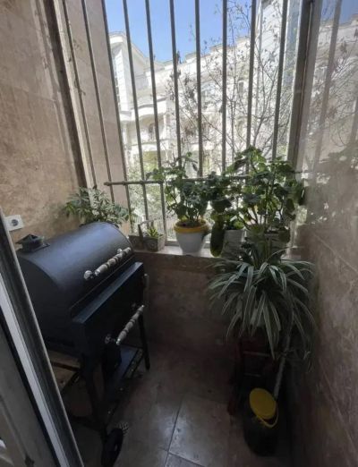 آپارتمان 80 متری دو خوابه در حکمت تهران