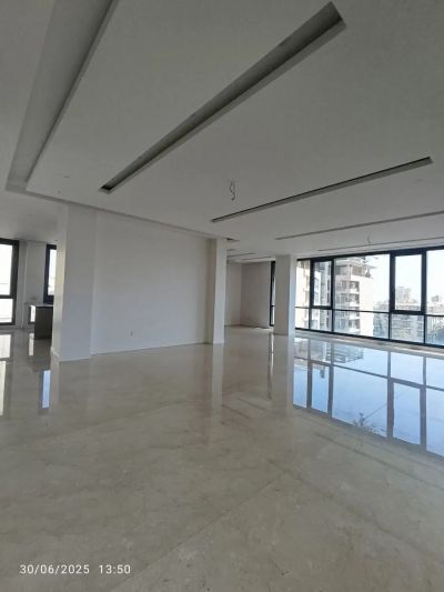 آپارتمان 250 متری سه خوابه در کامرانیه تهران