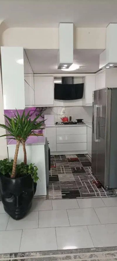 آپارتمان 80 متری دو خوابه در گلبهار