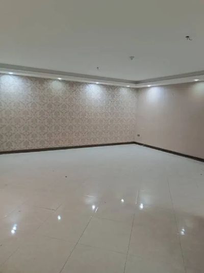 آپارتمان 130 متری سه خوابه در چیذر تهران