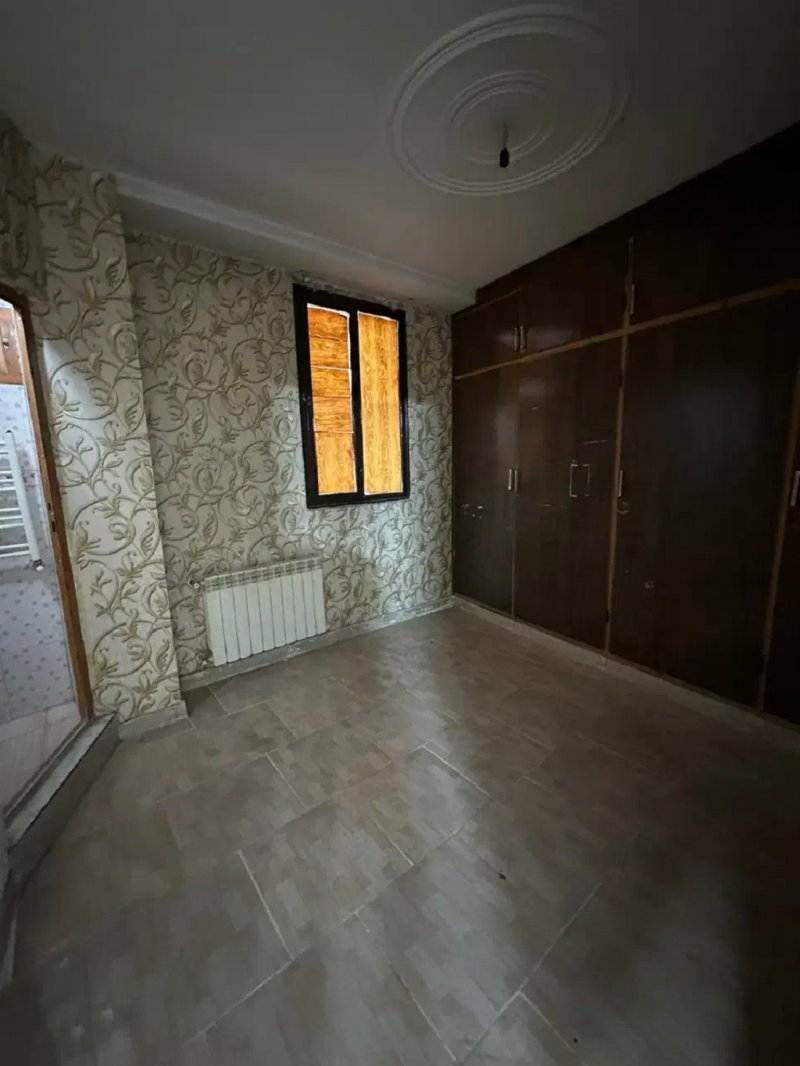 آپارتمان 85 متری یک خوابه در شهرک باغ فیض اسلام شهر13715325120