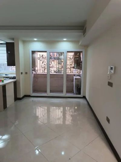 آپارتمان 130 متری سه خوابه در چیذر تهران