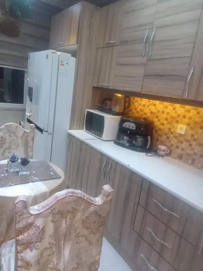 آپارتمان 85 متری دو خوابه در افسریه جنوبی تهران13709124917