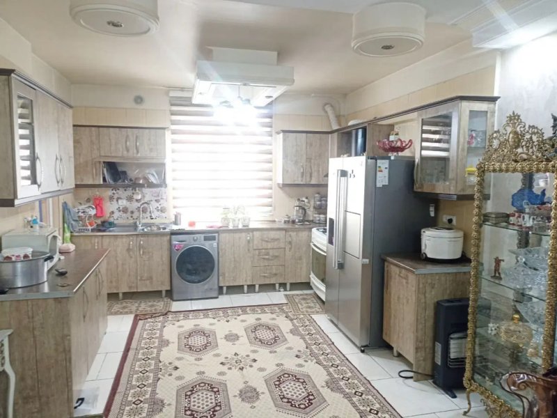 آپارتمان 74 متری دو خوابه در افسریه تهران13721225258