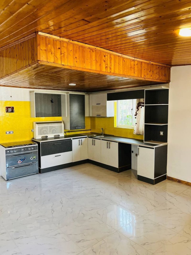 ویلا 230 متری دو خوابه در چمستان13726125359