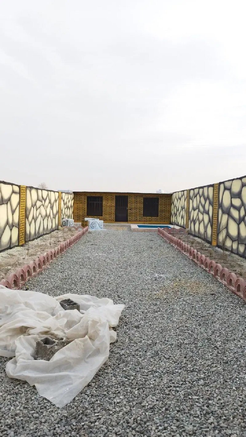 باغ 183 متری در شهریار13727425380