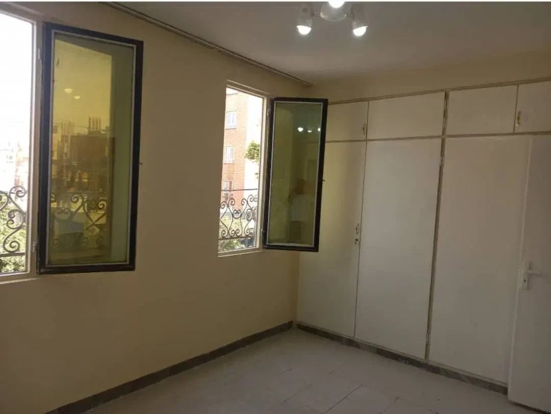 آپارتمان 56 متری یک خوابه در خیابان مطهری اسلام شهر13723625310