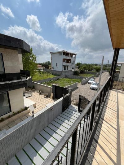 ویلا 200 متری سه خوابه در سائیج محله آمل